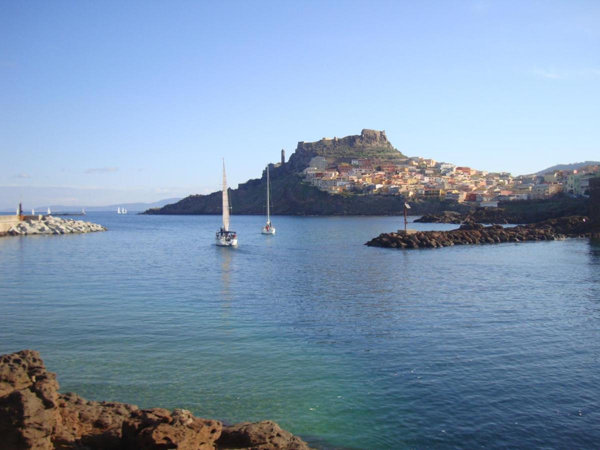 Mi Casa El Mar! Grazioso Attico 400 Mt Alla Spiaggia E Al Centro Castelsardo Extérieur photo